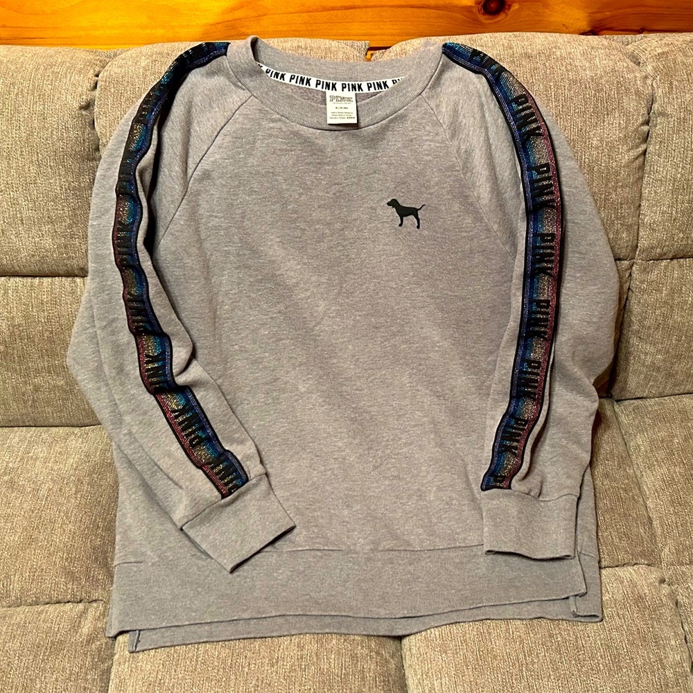 PINK Victoria’s Secret Swearshirt